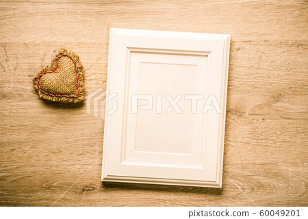 Empty frame for your photo 60049201