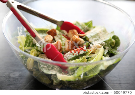 caesar salad healthy food 60049770
