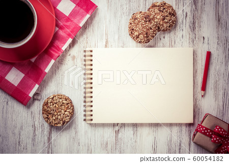 Coffee break with cookies Coffee break with cookies 60054182