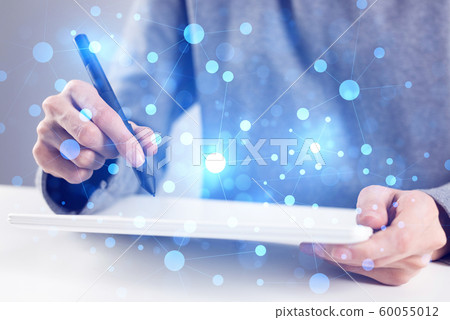 Innovation technology in modern corporate business Innovation technology in modern corporate business 60055012