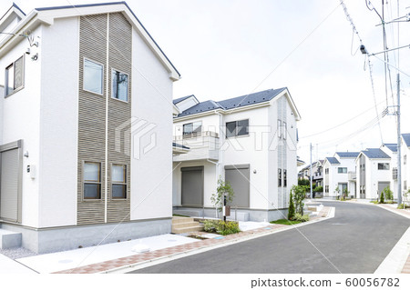 Residential area with newly built detached houses 60056782