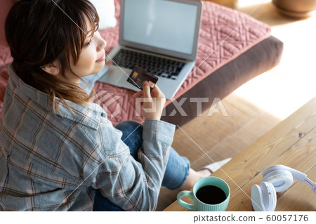 Cashless payment image 60057176