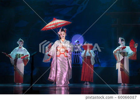 Traditional Japanese performance. Actresses in