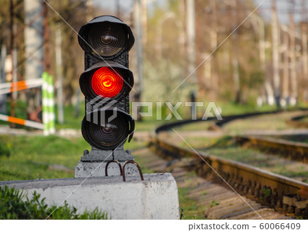semaphore with a red signal near the railway 60066409