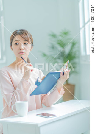 女商人咖啡廳 女商人咖啡廳 60067814