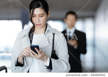 女人商務智能手機 60069482