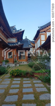 韓國語含義,韓國風景,恩平閣村,韓國圖像,韓屋圖像,韓屋風景,Kigi House,Doldam,傳統建築,秋天風景 韓國語含義,韓國風景,恩平閣村,韓國圖像,韓屋圖像,韓屋風景,Kigi House,Doldam,傳統建築,秋天風景 60077809