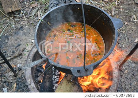 soup, bonfire, flame 60078698
