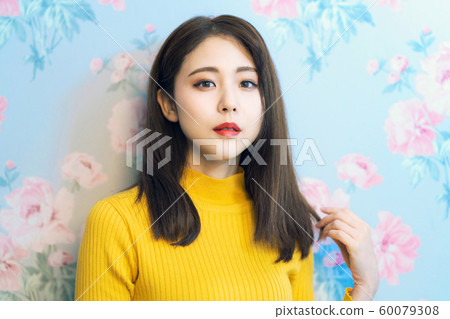 Makeup image 60079308