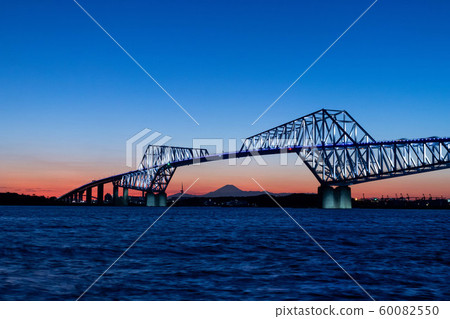 Tokyo Gate Bridge 60082550