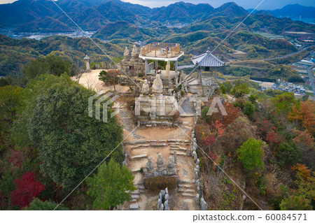 Shiratakiyama 500 Rahan, Hiroshima Prefecture Innoshima (aerial photography by drone) 60084571