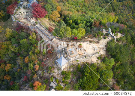 Shiratakiyama 500 Rahan, Hiroshima Prefecture Innoshima (aerial photography by drone) Shiratakiyama 500 Rahan, Hiroshima Prefecture Innoshima (aerial photography by drone) 60084572