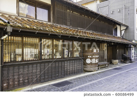 津和野本町通街橋本本町(橋本啤酒廠)島根縣鹿野郡津和野町 津和野本町通街橋本本町(橋本啤酒廠)島根縣鹿野郡津和野町 60086499