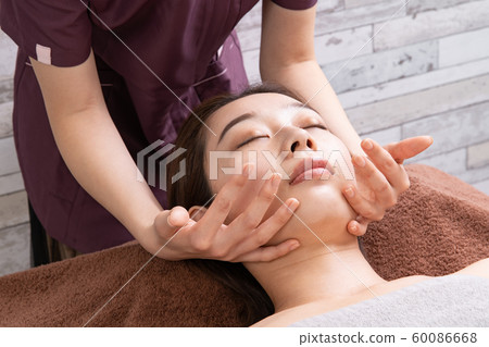 面部美容 面部美容 60086668