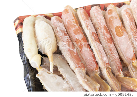 Prepared and frozen crab legs 60091483