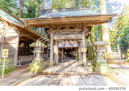 Suwa Taisha Shrine main shrine [Nagano Prefecture] 60098356