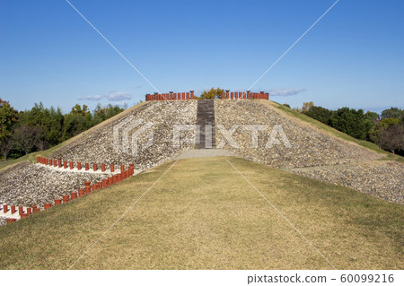 Kamezuka Kofun Park Kamezuka Kofun Park 60099216