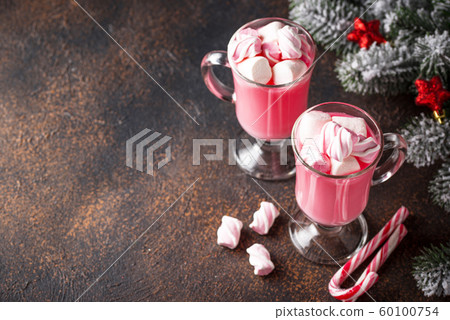 Ruby hot chocolate or pink cocoa Ruby hot chocolate or pink cocoa 60100754