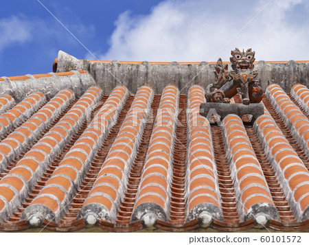 Okinawa Lion on Roof Ryukyu Architecture Art culture Okinawa Lion on Roof Ryukyu Architecture Art culture 60101572