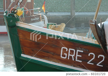 winter time in the harbor of greetisel 60101720