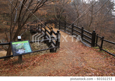 景陵谷漢山北部國家公園 景陵谷漢山北部國家公園 60102253