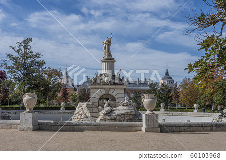 Source of Hercules and Anteo in the city of 60103968