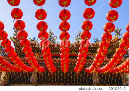 Taiwan temple featuring fine decoration 60104042