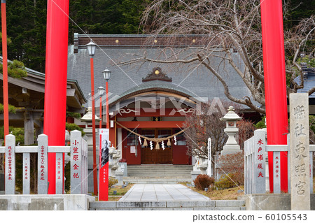 拍攝深秋的北海道函館市北海道東照宮地區 60105543