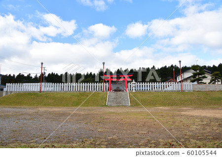 拍攝深秋的北海道函館市北海道東照宮地區 拍攝深秋的北海道函館市北海道東照宮地區 60105544