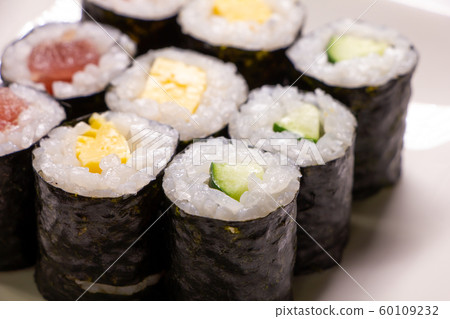 Napaki assortment (steel fire, egg, pepper), mainly Kappa roll (cucumber). Napaki assortment (steel fire, egg, pepper), mainly Kappa roll (cucumber). 60109232
