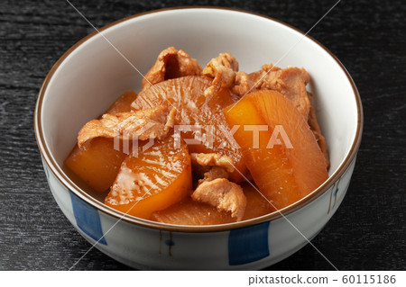 Pork belly and radish 60115186