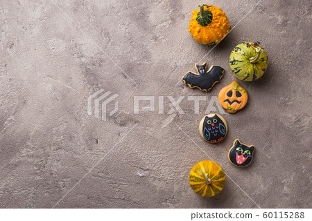 Halloween gingerbread scary festive cookies 60115288