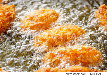 Deep fried oysters  60115939