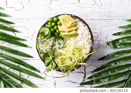 Vegan buddha bowl with vegetables 60116110