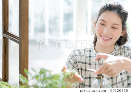 Female plant lifestyle 60120866