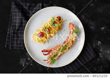 Pasta with lobster. 60121220