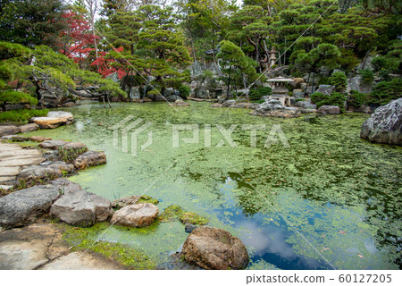 Autumn public view of Moroto Garden in Kuwana, Mie Prefecture 60127205