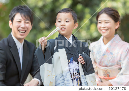 festival day for children of three, five and seven years of age, family, shrine 60127478