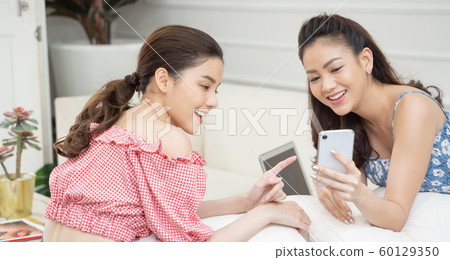 Lifestyle Women's Association 60129350