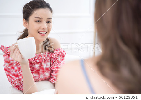 Lifestyle Women's Association 60129351