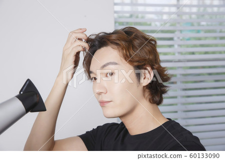 Close-up portrait of attractive young asian man, single man's lifestyle 104 Close-up portrait of attractive young asian man, single man's lifestyle 104 60133090