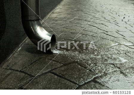 Rainy day, street scenery of Seoul, South Korea 020 Rainy day, street scenery of Seoul, South Korea 020 60133128