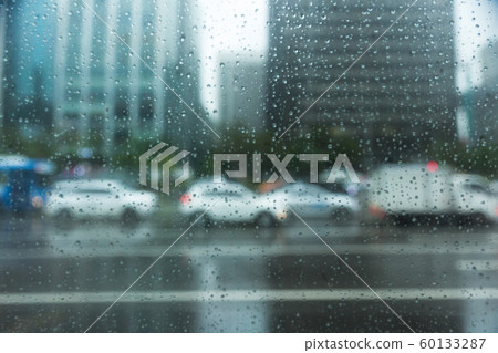 Rainy day, street scenery of Seoul, South Korea 077 Rainy day, street scenery of Seoul, South Korea 077 60133287