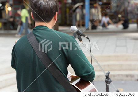 Street scenery of Seoul, South Korea 165 60133366