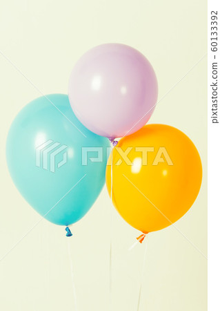 Colorful balloons bacground 054 60133392