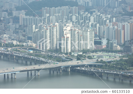 Street scenery of Seoul, South Korea 122 60133510