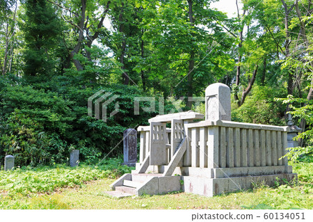 大布山精工寺，南武家族墓地（第34俊夫陵） 60134051