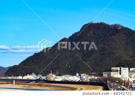 Nagara River and Gifu Castle Nagara River and Gifu Castle 60142725