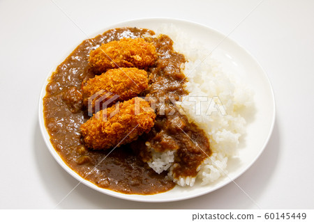 Oyster Fly Curry (Oyster Flight Topping Beef Curry Rice). (White plate / white background) 60145449
