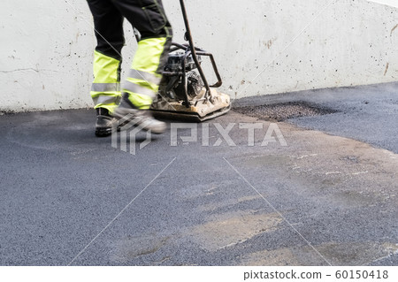 top layer of asphalt top layer of asphalt 60150418